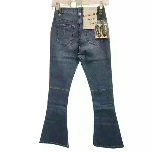 Astonishing Power Denim Lace-Up Medium Wash Bell Flare Zip-Detail Jeans - Picture 2 of 10